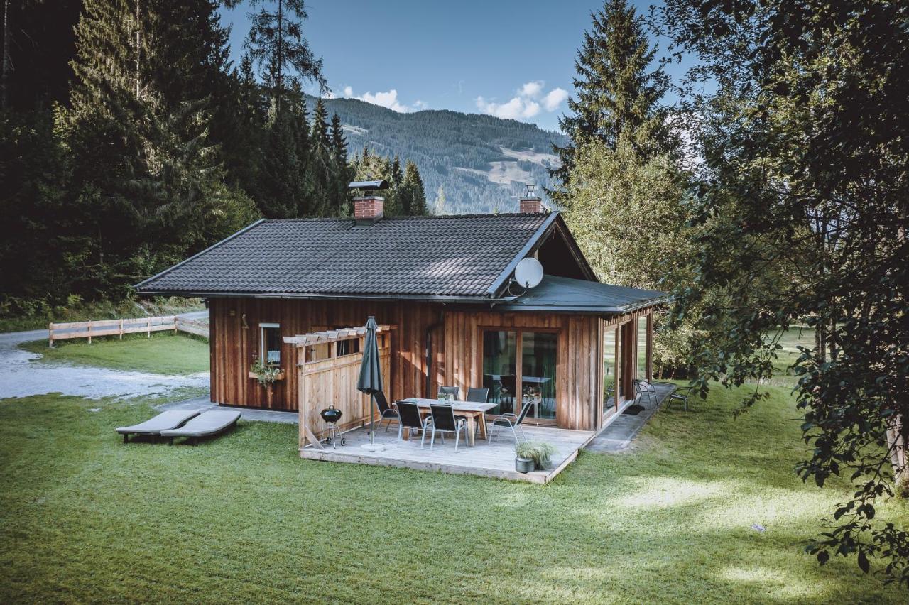 Die Laerchen-Lodge Maishofen Exterior photo
