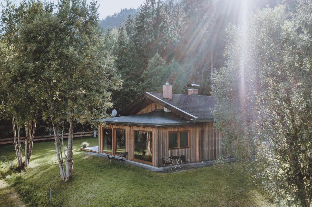 Die Laerchen-Lodge Maishofen Exterior photo